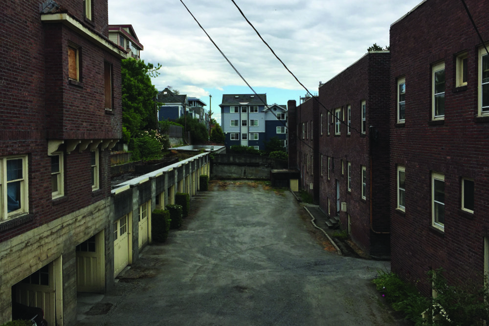 An alleyway, the cover image of Alice Notley Live in Seattle